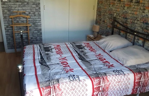 Veynes Apartment | Family room in the mountains close to the lake and town center