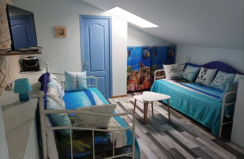 Le Gua Bed & Breakfast | Family-run B&B, Océane, with heated pool near Royan.