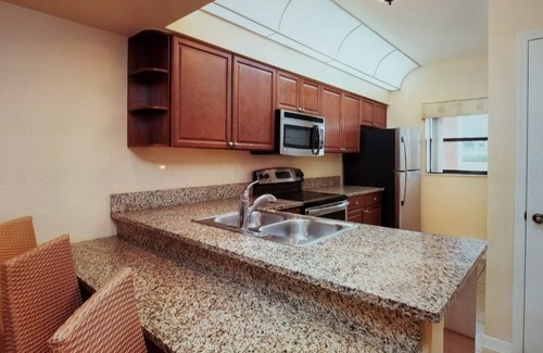 Florida Central Atlantic Coast Resort | Family size condo close to all theme parks!
