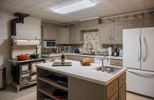 Charlevoix House | Family-sized house in the woods, 5 min to lake Michigan