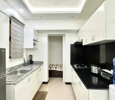 Poblacion District Apartment | Family Suite Furnished Facing Pool