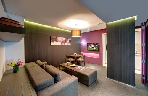 Al Majaz Apartment | Family Suite Two Bedroom Near Al Nakheel Oasis