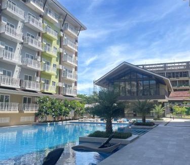 Mactan Export Processing Zone Apartment | Family Suites at the Amani Grand Residences - Mactan Airport