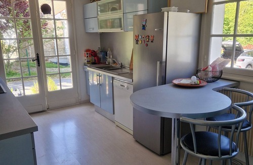 Hardelot-Plage Villa | Family villa sleeps 11. 10 mn walk to the beach. Ideal for families