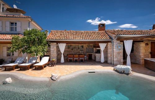 Cepljani Villa | Family villa Elizabeta with pool in Umag