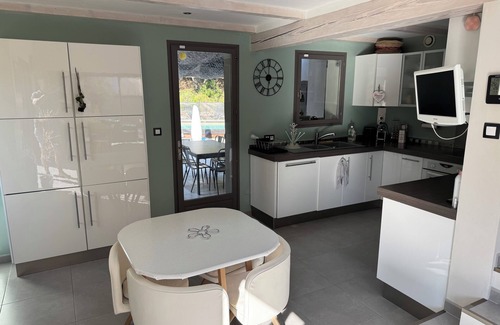 Meyrargues Villa | Family villa in Provence with pool and spa