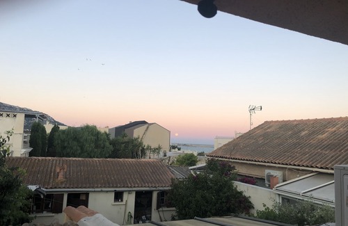 Bonneveine House | Family villa near the beaches