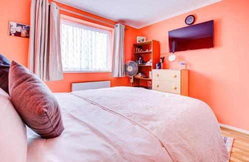 Higham Hill Apartment | Family Villa two bedroom