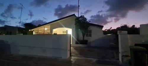 Willemstad Villa | Family Villa with big pool and absolute privacy