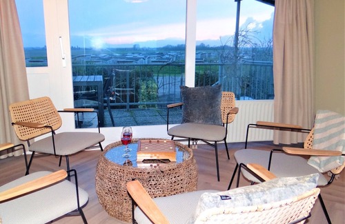 Kamperland Villa | Family Villa within walking distance of beach and marina