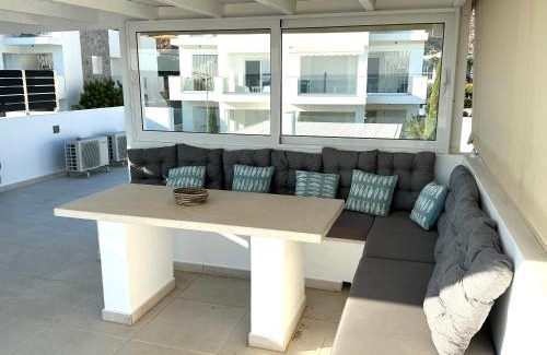 Pilalimata Villa | Fantasea Beachfront Villa