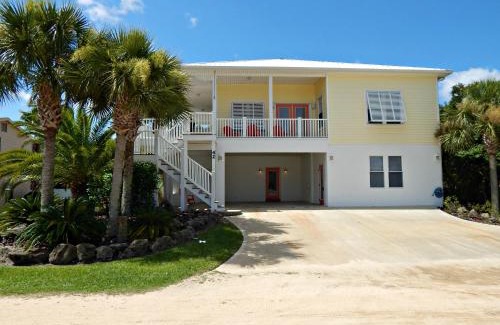 Marineland Acres House | Fantasea is the Perfect Beach House with Pool and Hot Tub 4 bed3 bath with 2 Master Suites