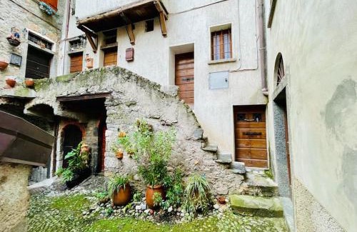 Colonno House | FANTASTI-Casa al Lago