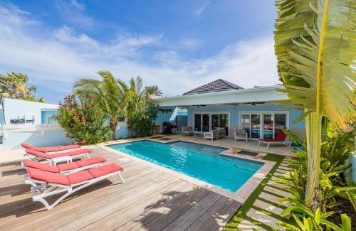 Opal Apartment | Fantastic 3-Bdr Villa With Gorgeous Pool & View