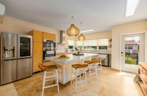 Opal Apartment | Fantastic 3-Bdr Villa With Gorgeous Pool & View