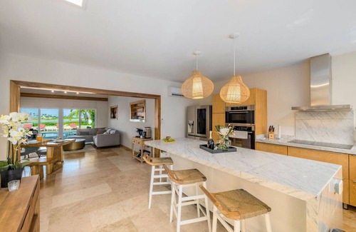 Opal Villa | Fantastic 3-Bdr Villa with Gorgeous Pool & View