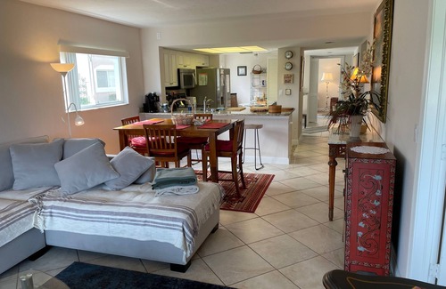 Lely Golf Estates Condo | Fantastic 3BR overlooking Hibiscus Golf Course! Heated Pool! EZ drive to Beach!