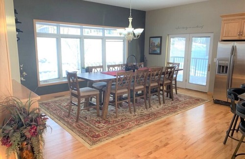 Alexandria House | Fantastic 5 + Bedroom Lake Home You Have to See!nLicense # 1963