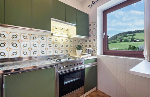 Fie allo Sciliar Apartment | Fantastic Apartment “2 Vikoler” with Mountain View, Wi-Fi & Garden