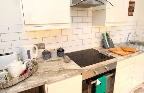 Eastbourne Apartment | Fantastic Apartment centrally located