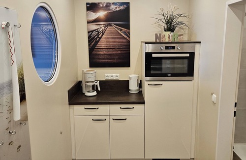 Fehmarn Apartment | Fantastic view ~ directly on the south beach ~ very modern ~ wifi ~ parking lot