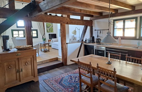 Antweiler Apartment | Fantastic Eifel apartment for 3 people with sauna, countryhouse garden & terrace