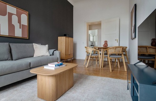 Friedrichshain Apartment | Fantastic Friedrichshain 2BR, Furnished & Move-In-Ready, by Blueground