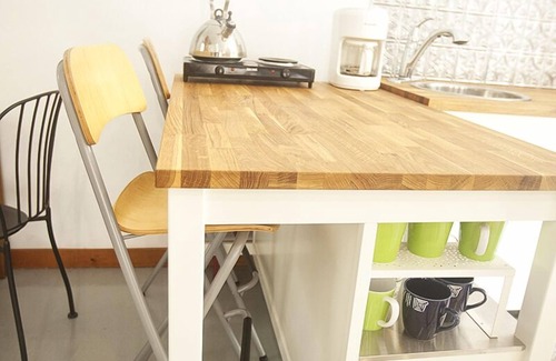 Dawson Apartment | Fantastic SOCO Studio