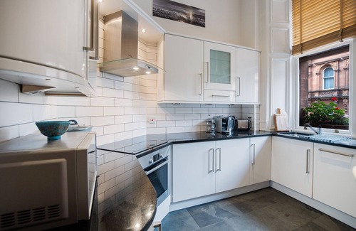 City Centre Glasgow Apartment | Fantastic, spacious apartment in the heart of Glasgow.