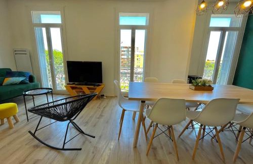 La Gare Apartment | Fantastic stay in Perpignan 4 bedroom CENTER 5 min walk