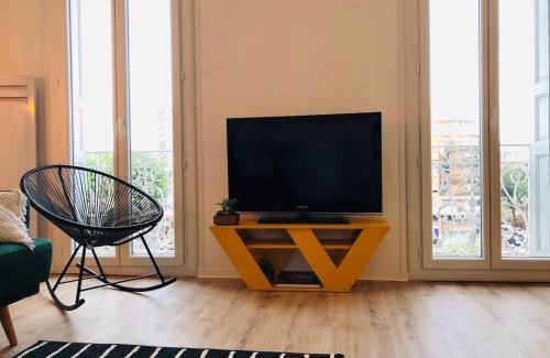La Gare Apartment | Fantastic stay in Perpignan 4 bedroom CENTER 5 min walk