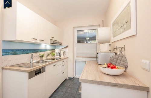 Koserow Apartment | Fantastic vacation apartment in Koserow directly on the Baltic Sea beach with sea view