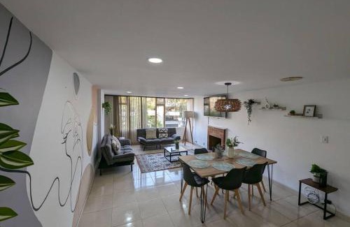 Chico Norte Apartment | Fantastico apartamento en chico reservado 93 park!