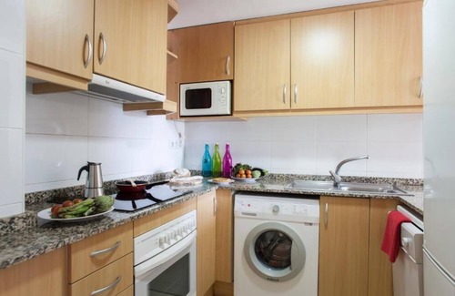 Castelldefels Apartment | Fantastico Apto. EN Castelldefels +piscina, 6 Pers./apto. Consultar