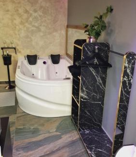 Lupeni Apartment | Fantasy Room