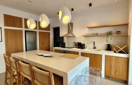 Aliki Villa | Faragas Hill Euphoria Villa