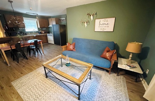 Bulverde House | Farm Fresh Retreat