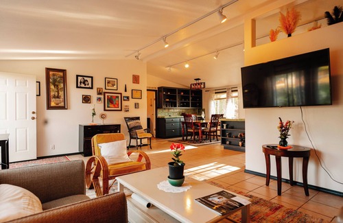 Cornelius Other | Farm House stay & Greenhouse experience in 84 acres Land at Cornelius/Hillsboro