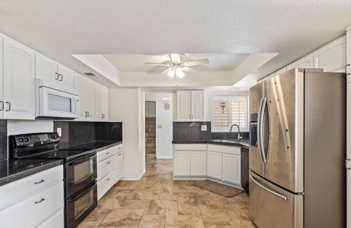 North Mountain House | Farm living with this 5 bedroom, 4.5 bath home, large activity room, pool, spa