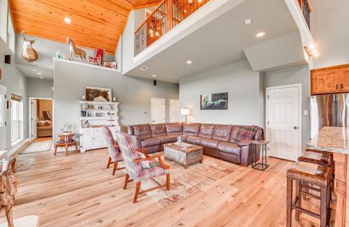 Princeton House | Farm Retreat with Furnished Patio 12 Mi to McKinney