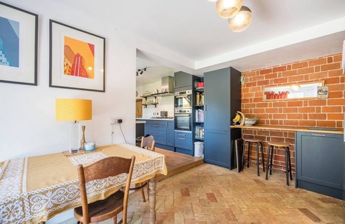 Saxmundham Apartment | Farm View, ground floor bedroom