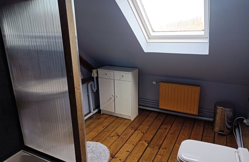 La Neuville-aux-Joutes Other | Farmhouse built in 1819 for 14 people, 250 m from the Ardennes forest.