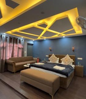 Srinagar Apartment | Farmhouse - A Luxury Living