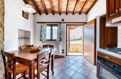 Giano dell'Umbria Other | Farmhouse 'Casale Storico XVII Sec - Girasole' with Mountain View, Shared Pool and Wi-Fi