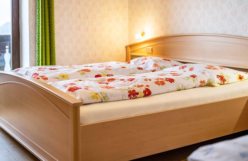 Luson Other | Farmhouse 'Ferienwohnung Gatscherhof' with Mountain View, Shared Garden and Wi-Fi