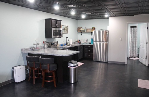 Springfield House | Farmhouse Guest Suite on Main