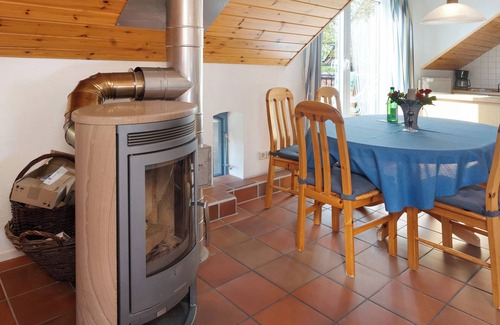 Brodersdorf Other | Farmhouse 'Hof Voege Ferienwohnung 6' with Shared Garden and Wi-Fi