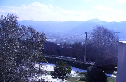 Castel Campagnano House | FARMHOUSE "NEST OF THE EAGLE"