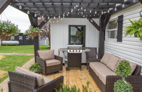 Winesburg House | Farmhouse of Blessings