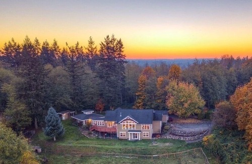 Tacoma House | Farmstead Estate Cozy Corner